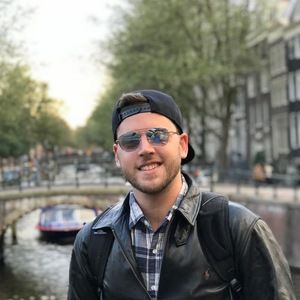 Meet your Posher, Avi